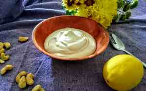 cashew mayo close up