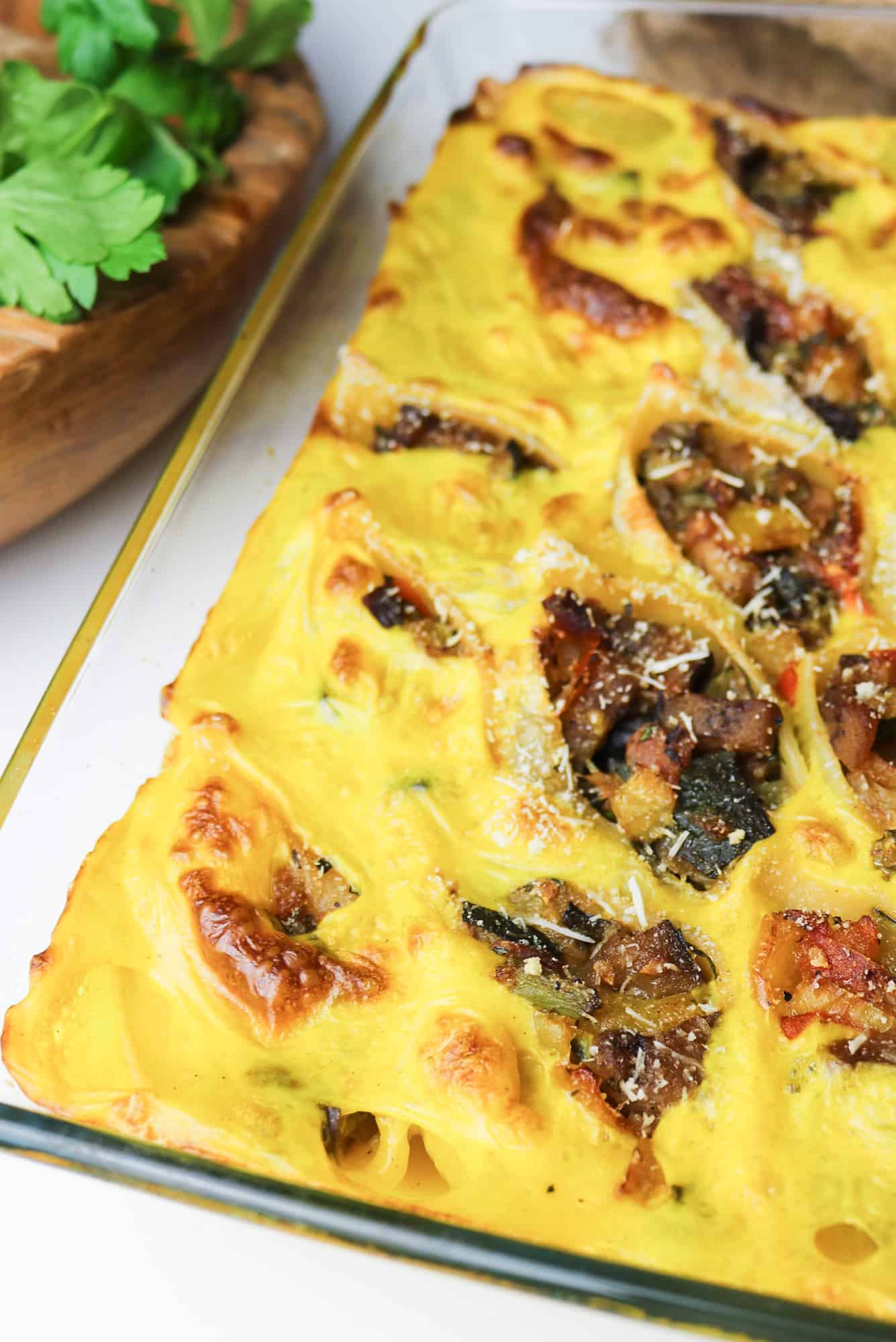 vegetable mince stuffed conchiglioni baked tray