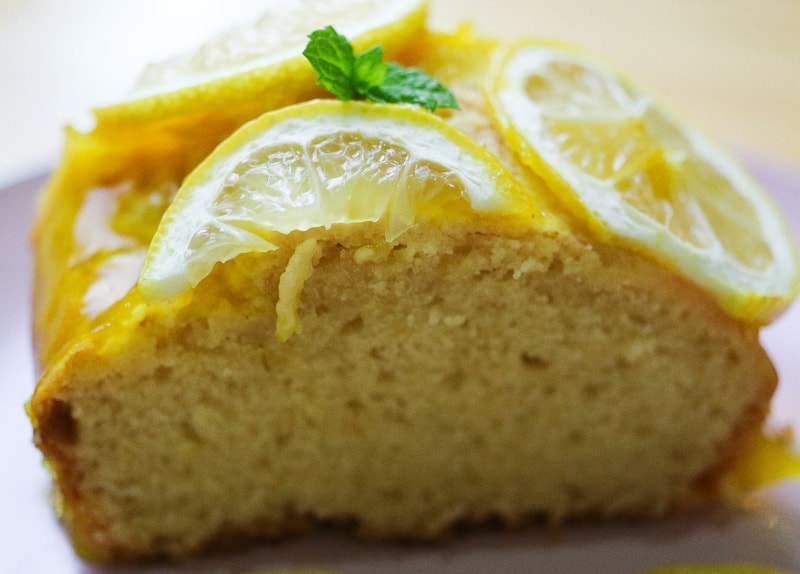 zesty lemon cake slice details