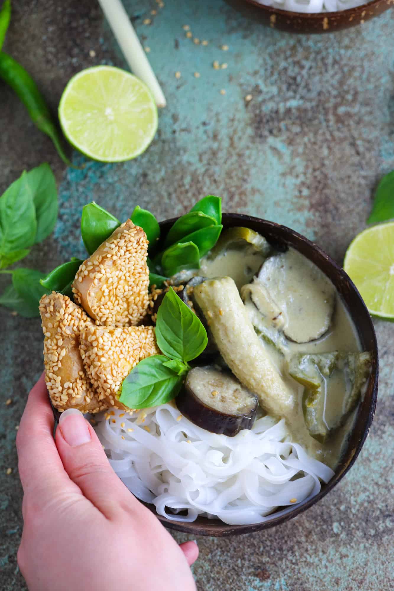 Vegan Thai Green Curry Noodles With Tofu – ITCK