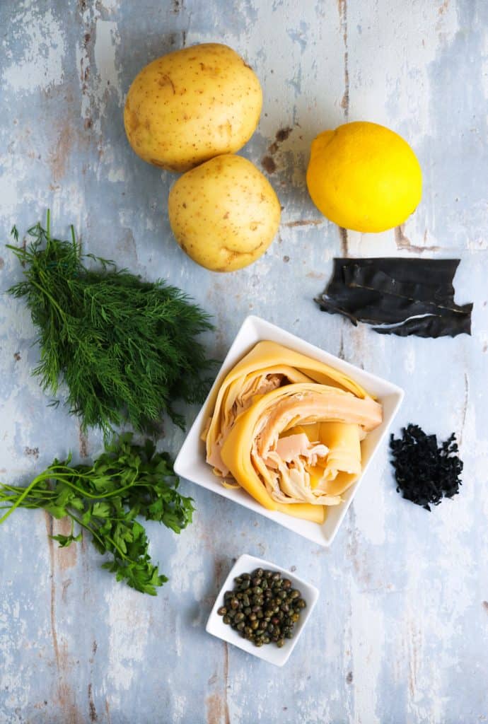 ingredienti per preparare le fish cakes di banana blossom