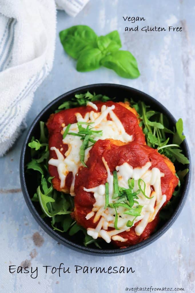 Tofu alla parmigiana su insalata