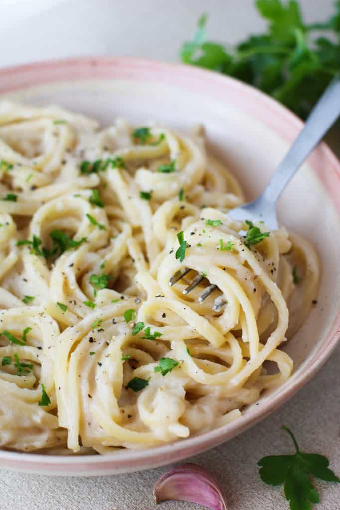vegan cauliflower alfredo fork detail