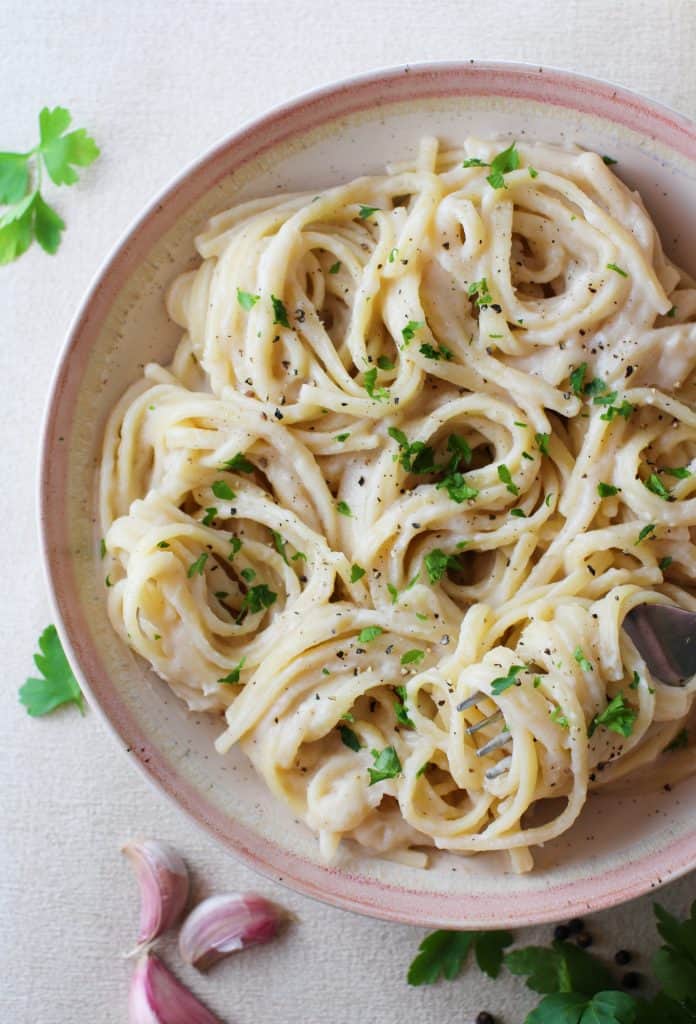 vegan cauliflowe alfredo half dish