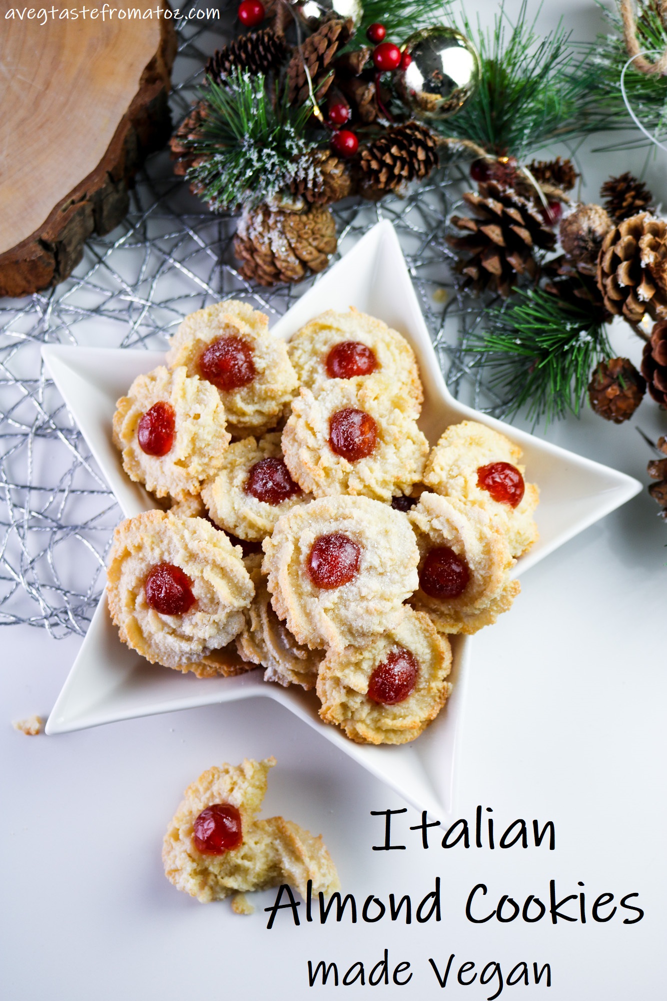 These Italian Almond Cookies are fragrant, soft, sweet and so scrumptious! This 100% vegan friendly version has nothing to envy the traditional one, I promise. #christmas #cookies #holidays #vegan #vegetarian #eggfree #aquafaba #cherries #glacé #italiancookies #traditions #festive #soft #vegancookies