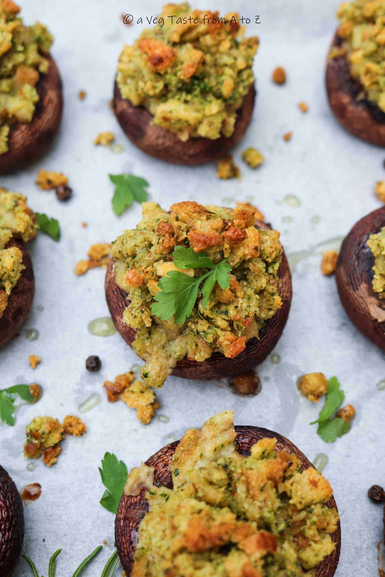 garlic bread mushrooms post bake in a tray close up